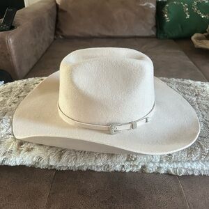 Cream Wool cowgirl hat